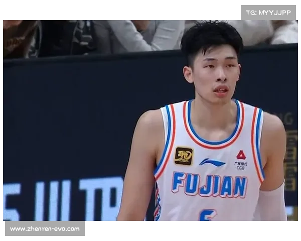 男篮集训四人落选引争议 邹阳李弘权遭冷落 两大顶级后卫成牺牲品 男篮集训四人落选引争议 邹阳李弘权遭冷落 两大顶级后卫成牺牲品