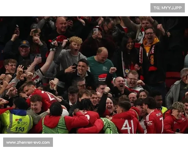 曼联逆袭胜利彰显王者风范全队凝聚力再现辉煌 曼联逆袭胜利彰显王者风范全队凝聚力再现辉煌