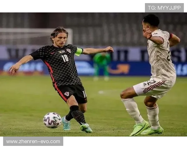 以颜料描绘意大利对摩尔多瓦的艺术交锋传奇画卷新篇章绚丽之旅录