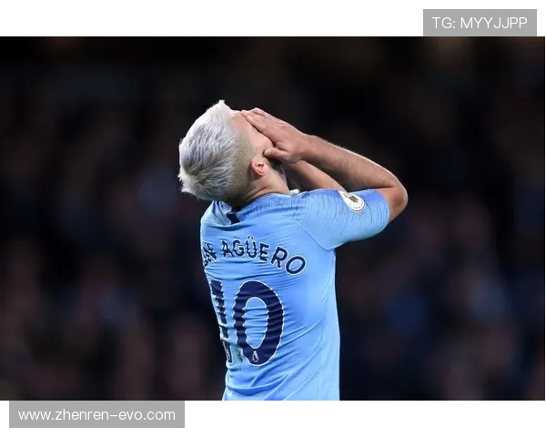 英超球员双手指天庆祝背后藏着泪目故事致敬逝去亲人